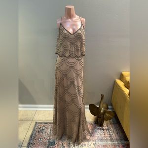 ADRIANNA PAPELL PLATINUM beautiful nude beaded formal dress!